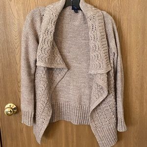 American Eagle sweater